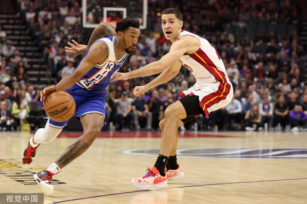 容与打法 容与打法