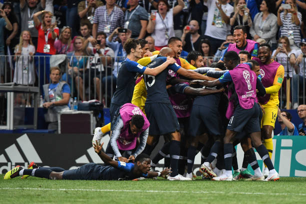 若萨维尼奥 若萨维尼奥